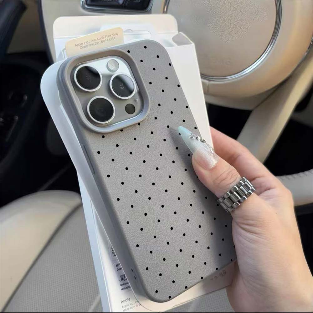 ミニマルな水玉模様のiPhoneケース iPhone 17  - Phone Cases Xr Iphone のレビューと価格